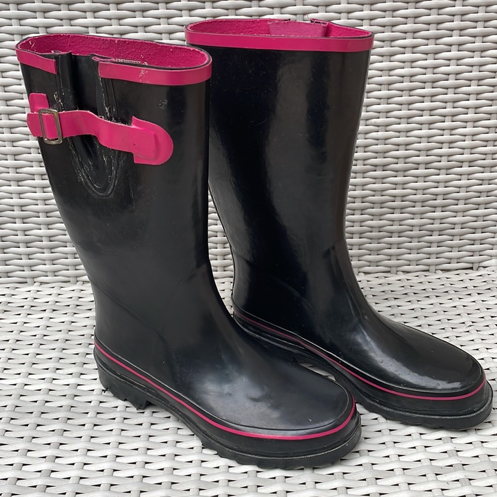 Nine West Black & Pink Rain Boots Size 7